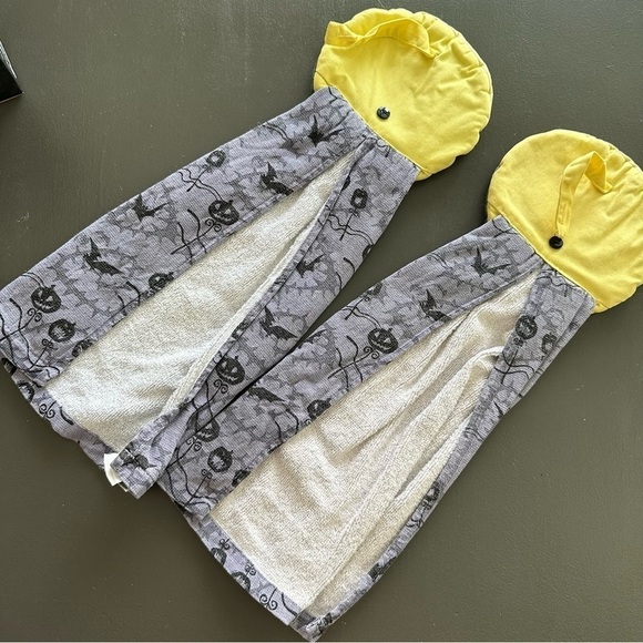 What A Wonderful Nightmare Hand Towels Set of 2 NBC Halloween Purple Disney Jack - Picture 8 of 9